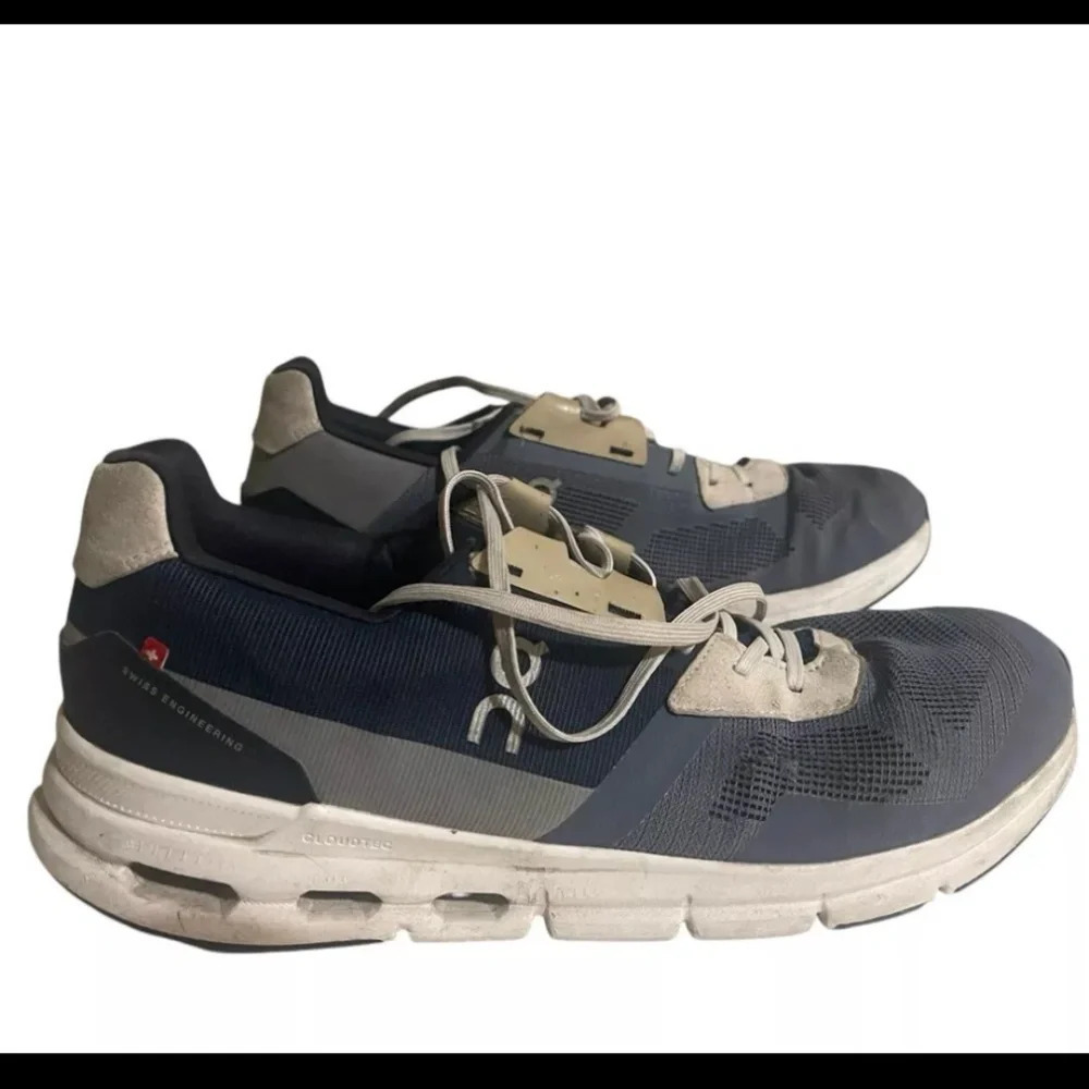 On cloud rift blue Men’s Size 11 Sneakers